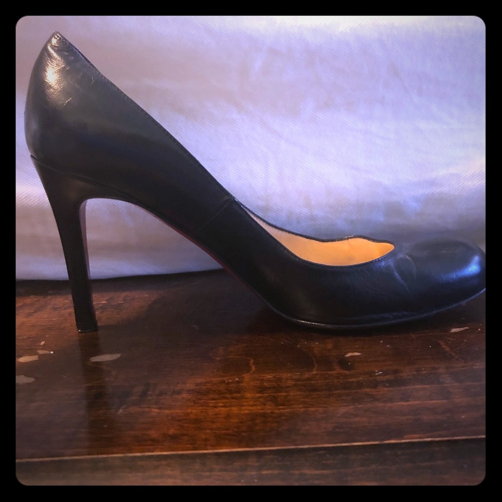 Christian Louboutin Black stiletto 4inch heels 36